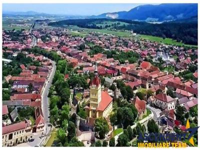 52.000 mp teren, front la sosea, Cristian Vulcan, Brasov