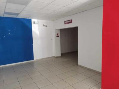 Spatiu comercial , suprafata de 120mp,pret 1200 euro mp negociabil,zona Calea Nationala/Stadion