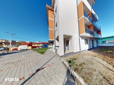 Apartament 3 camere -67.5 mp, 2 bai, loc de parcare + gradina Selimbar