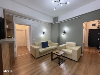 Apartament 3 camere Centru bloc nou