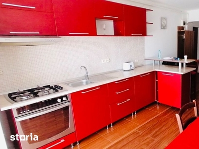 Apartament cu două camere ! Str Florilor !