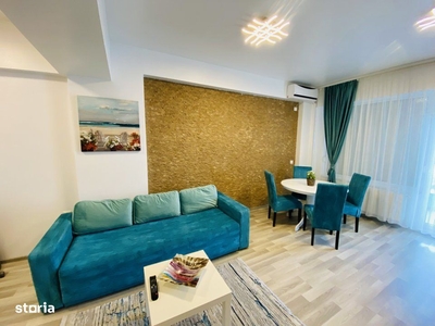 Apartament decorat cu rafinament vedere la mare