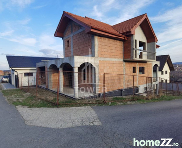 Casă individuală de vânzare 216 mp | Cisnădie