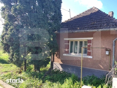 Casa in valea jichisului, zona frumoasa cu teren 3893mp