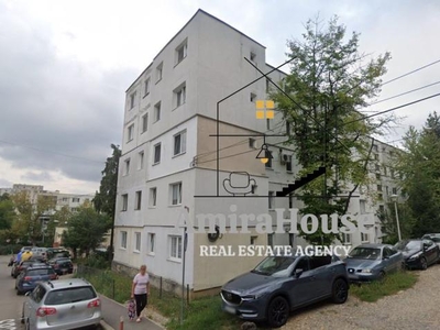 Apartament 2 camere, 33 mp, etaj 2, in zona str Primaverii