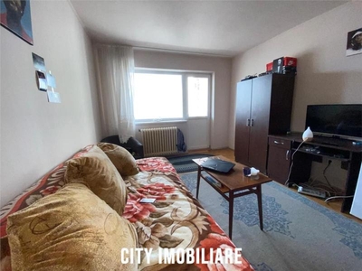 Apartament 2 camere, S 50 mp + balcon, decomandat, Manastur. de vanzare