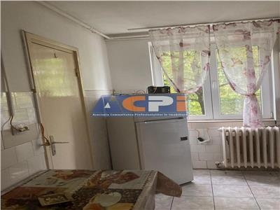 Apartament 3 camere Berceni