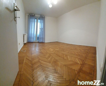 Apartament 3 Camere - Decomandat - Titan