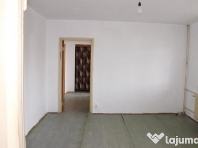 Apartament 3 camere-Metrou Lujerului-2 balcoane-Bloc reabili