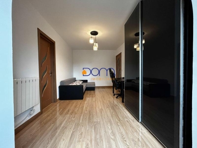 Apartament 3 camere renovat modern, et 2