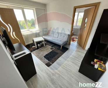 Apartament cu 2 camere de vânzare /zona Valea Rosie