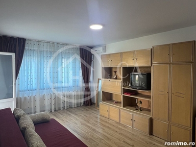 Apartament cu 3 camere de vanzare Decebal Oradea