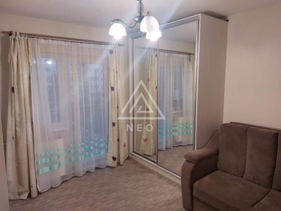 Apartament spre vanzare cu 3 camere in Marasti