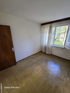 Vand apartamenr 3 camere Ozana