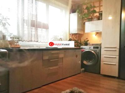 Apartament 3 camere, bloc nou, zona Centru