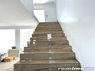 Duplex - zona buna - aproape de asfalt