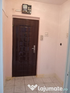 Apartament 2 camere Aurel Vlaicu