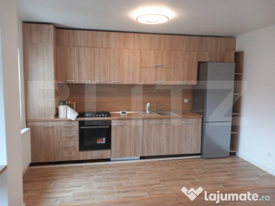 Apartament 2 camere, 53 mp, zona Sesul de sus