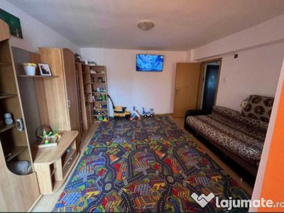 Apartament 3 camere , decomandat 4/4, in Militari, Dreptati