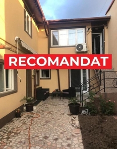 Casa 7 camere Doua corpuri individuale in Bucurestii Noi