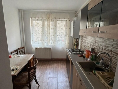 Inchiriere apartament 3 camere Bucur Obor, metrou 3 camere cf