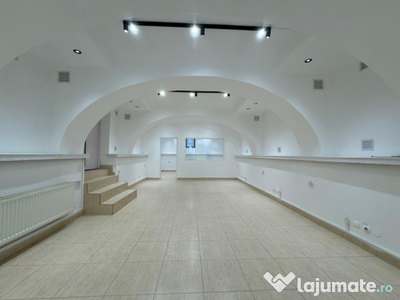 Spatiu Comercial | Central | 700 € | 70 mp