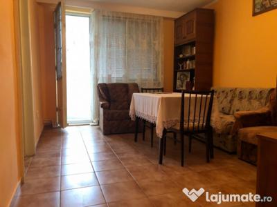 Apartament 2 camere confort 1, Hipodrom, etaj 3.