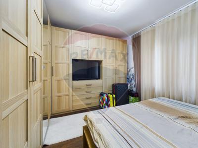 Apartament 4 camere vanzare in bloc de apartamente Bucuresti, Sebastian