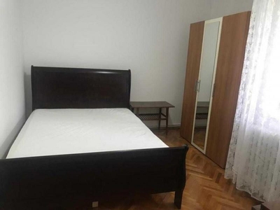 Apartament 2 camere etaj 1 in zona str Unirii