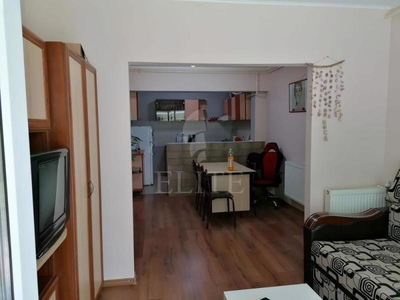 Apartament 2 camere in zona str. Fabricii