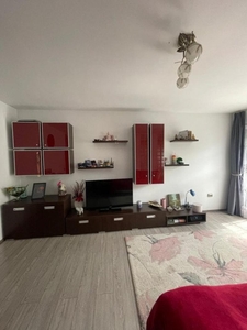 Apartament 3 camere, 73 mp, zona Intre Lacuri