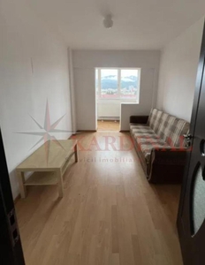 Apartament 3 camere decomandat zona Garii