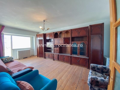 Apartament 3 camere ID=3881