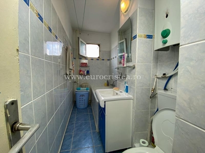 Apartament 3 camere ID=3928