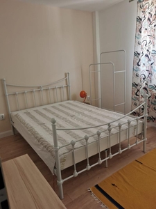 Apartament cu 2 camere, 42 mp, parcare, balcon, zona Urusagului