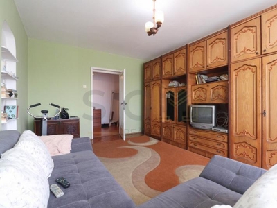 Apartament cu 2 camere de vanzare in zona parcul Feroviarilor!