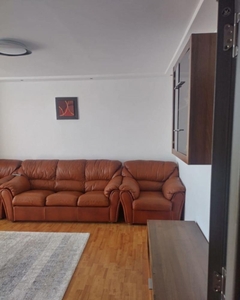 Apartament de 3 camere, 65 mp., zona Micro III