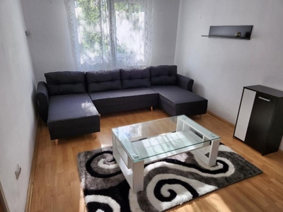 Apartament de 3 camere, decomandat, zona Manastur