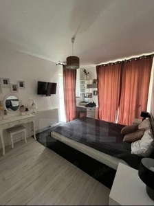 Apartament de vanzare 3 camere, APCJ245330FLO