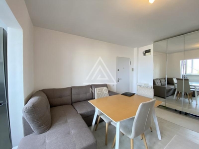 Apartament spre vanzare | 2 camere decomandate | Zorilor | UMF