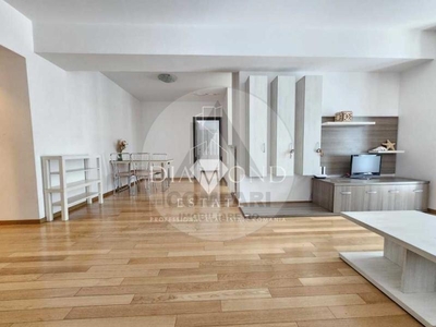 Vand apartament 3 camere Micro 12