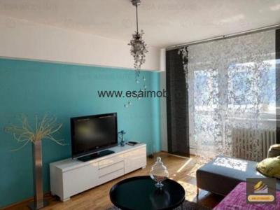 Vanzare apartament 3 camere, Titulescu