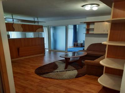 Apartament 2 camere, 42mp, zona Farmec