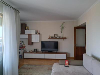 Apartament de lux, bloc 2015, Teilor, etajul 3