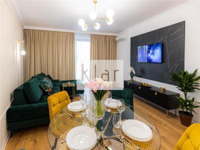 Apartament lux 3 camere zona The Office bloc nou