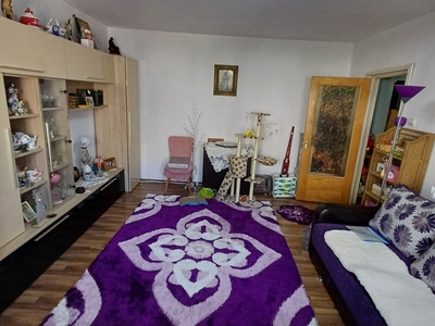 Apartament 3 camere Brancoveanu strada Pomarla apartament 3 camere confort