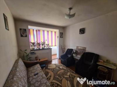 Apartament 2 camere etaj intermediar Gemenii, 10E9A