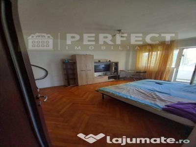 Apartament 3 camere, et 1/10 Deltei - 65000 euro