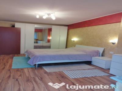 Unirii,zona Mara, apartament cu o camera, etaj 2