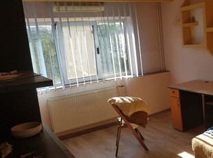 AP 3 CAMERE TIMPURI NOI, METROU 7 MIN, PET-FRIENDLY, BUCATARIE INCHISA